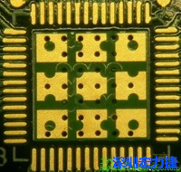 這也是不好的通孔設(shè)計(jì)，但部份通孔已經(jīng)用綠漆(mask)蓋上，但仍有部份通孔未塞孔。 