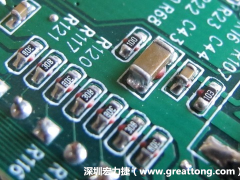 何謂SMT「紅膠」制程？什么時(shí)候該用紅膠呢？有何限制呢？