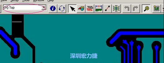 如果圖形像下圖一樣無法顯示鉆孔，只須圖（186）將紅色圈住的活動層改為當前顯示層即可。