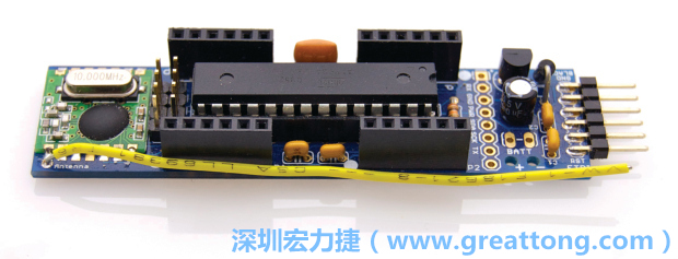 JeeLabs的尚?克勞德?威普樂（Jean-Claude Wippler）以RBBB為基礎(chǔ)設(shè)計(jì)出JeeNode，JeeNode使用不同的排針并加裝了SPI無線端口以提供無線傳輸使用。 使用EAGLE