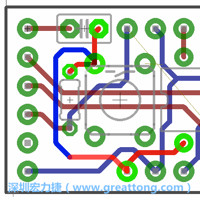 為了要創(chuàng)造一個電路通道，首先要先點擊重置開關的連結點進行布線，在電路板的背面繪制線路直到其它線路前的乾淨區(qū)域。